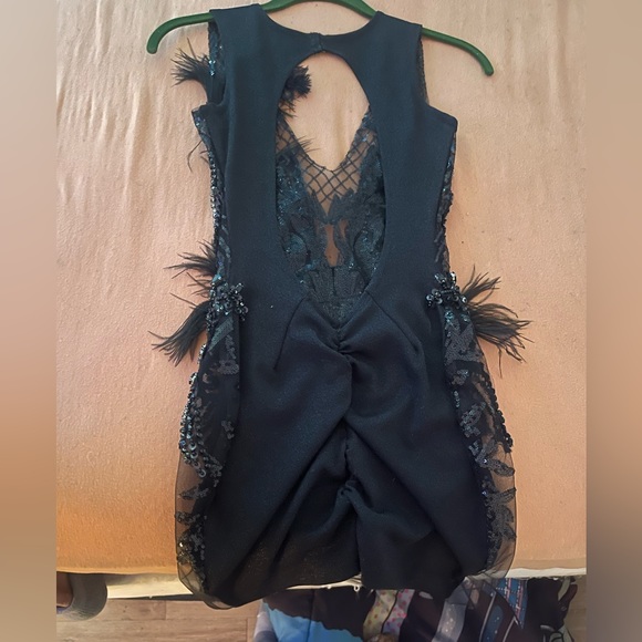 Custom dress worn once for pictures fits size small or extra small - Picture 2 of 3